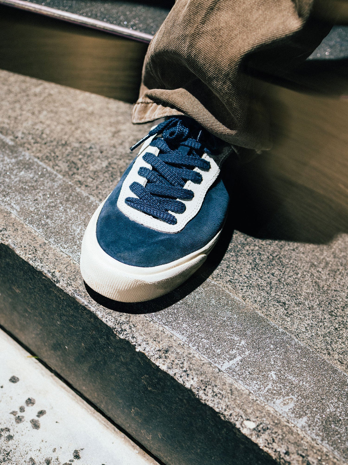 Last Resort VM001 Suede Lo: Steel Blue/Off White/White