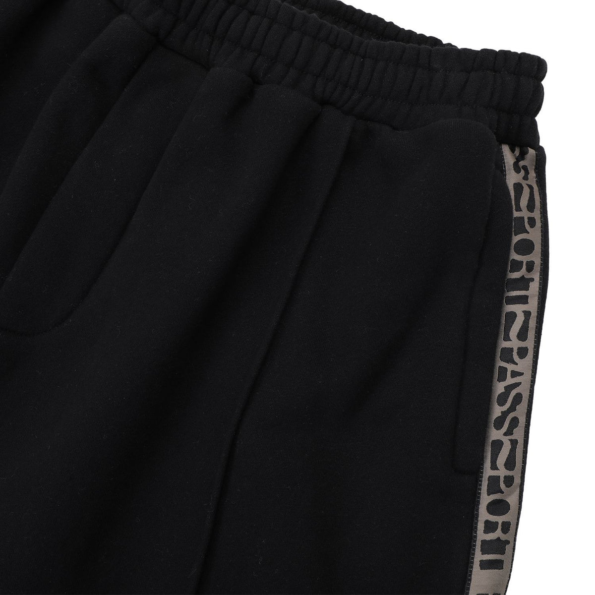 Pass-Port Rough Neg Organic Fleece Short Black