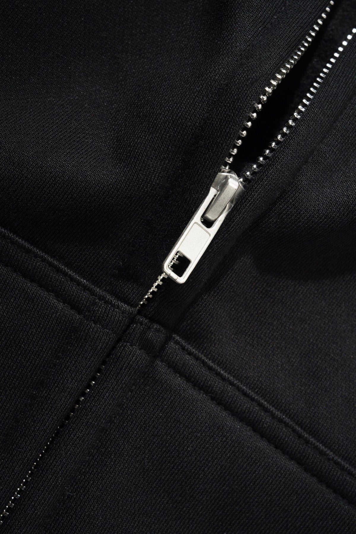 Butter Solar Zip-Thru Hood Black